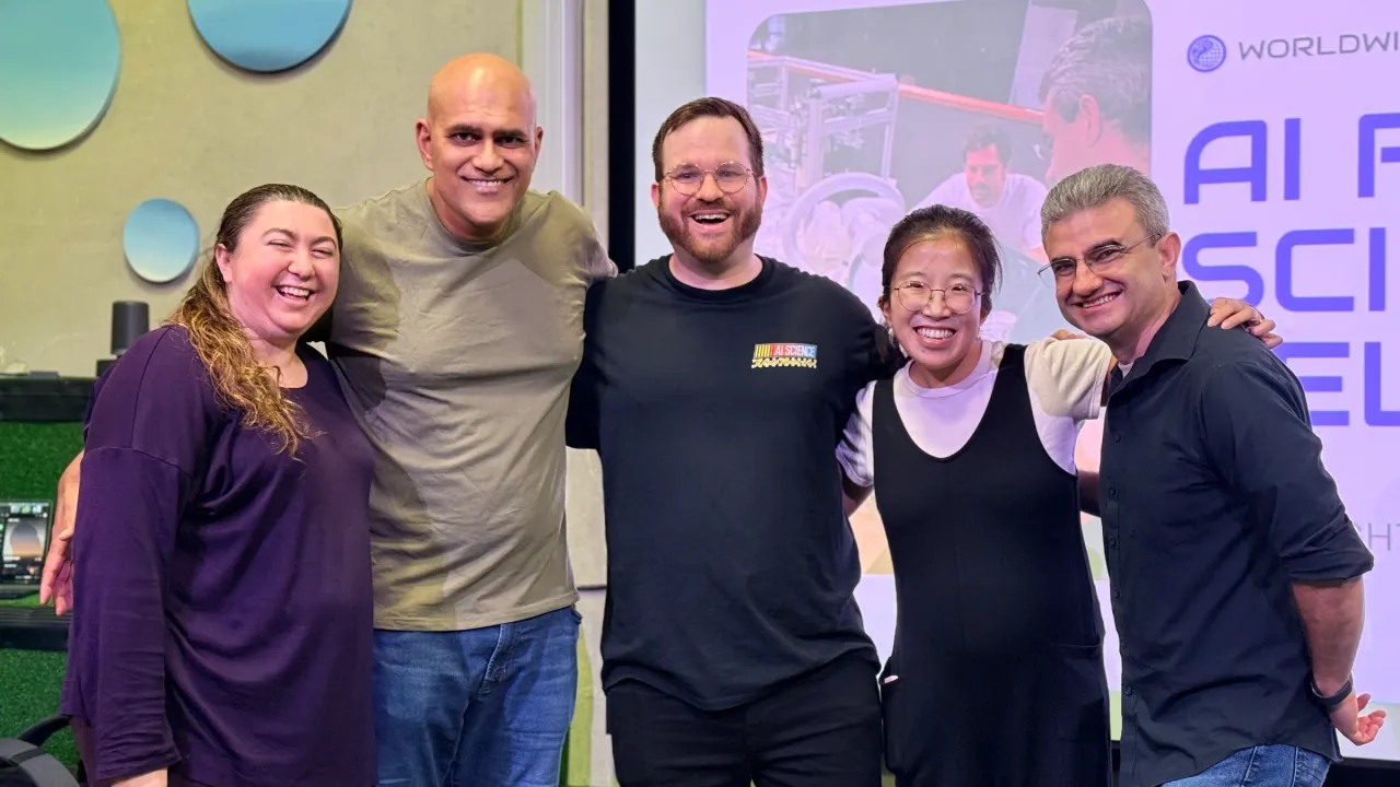 Vivek Ramaswamy with fellow builders at an AI for Science event